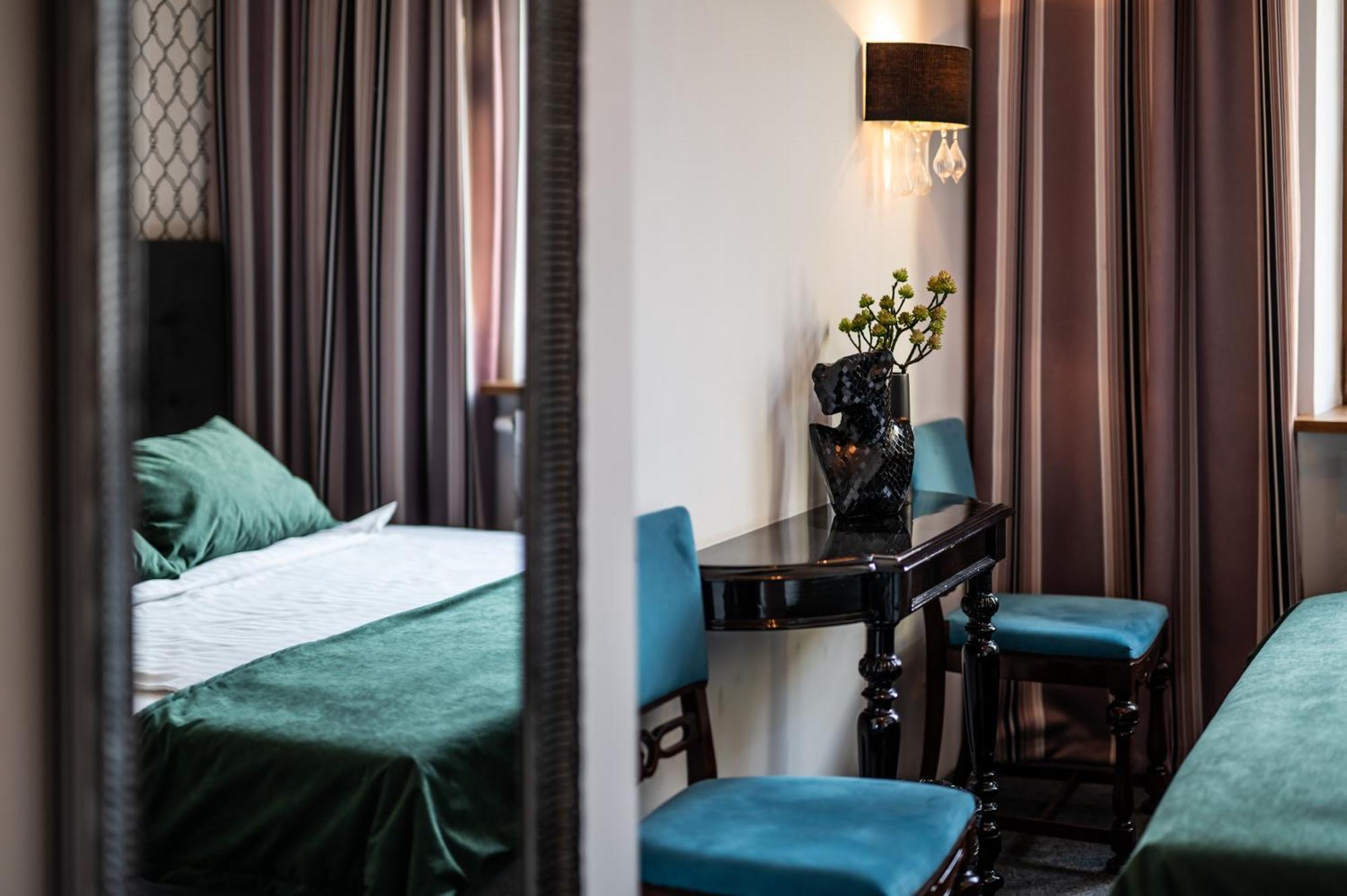 Aparthotel Maargick คราคูฟ ภายนอก รูปภาพ